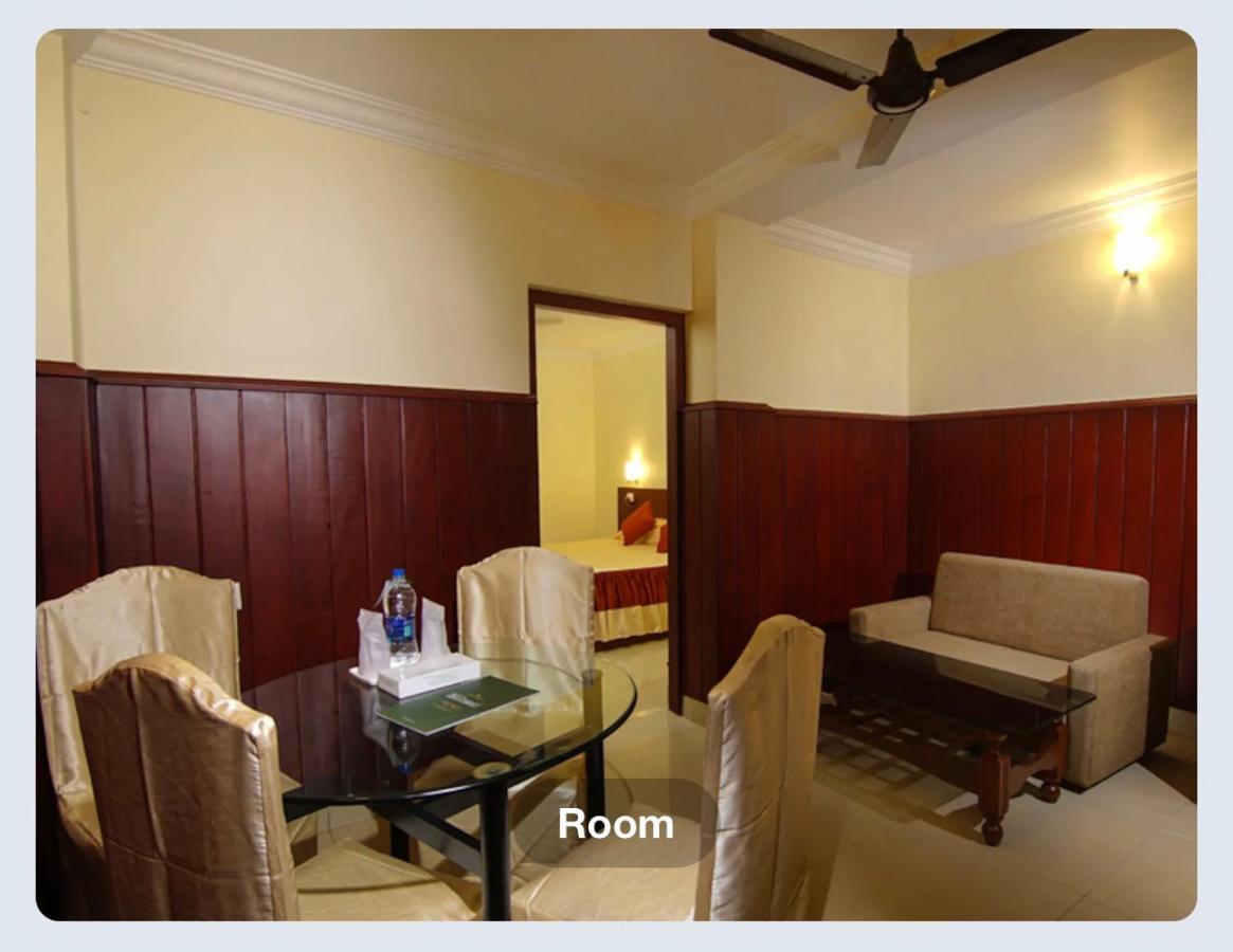 Hotel Sasthapuri Kozhikode Exterior photo
